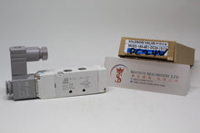 Load image into Gallery viewer, Mindman MVSD-180-4E1 DC24V Solenoid Valve 5/2 1/8&quot; BSP (Made in Taiwan)