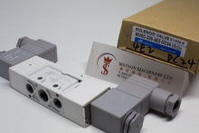 Load image into Gallery viewer, Mindman MVSC-220-4E2 DC24V Solenoid Valve 5/2 1/4&quot; BSP (Made in Taiwan)